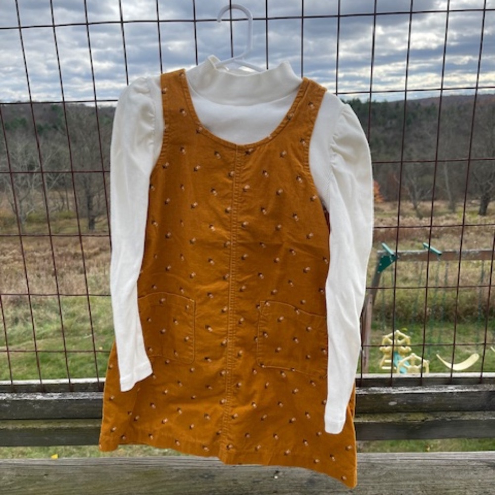 Baby Gap gold Corduroy Jumper Dress Set with ribbed mock-turtleneck, Size 5T